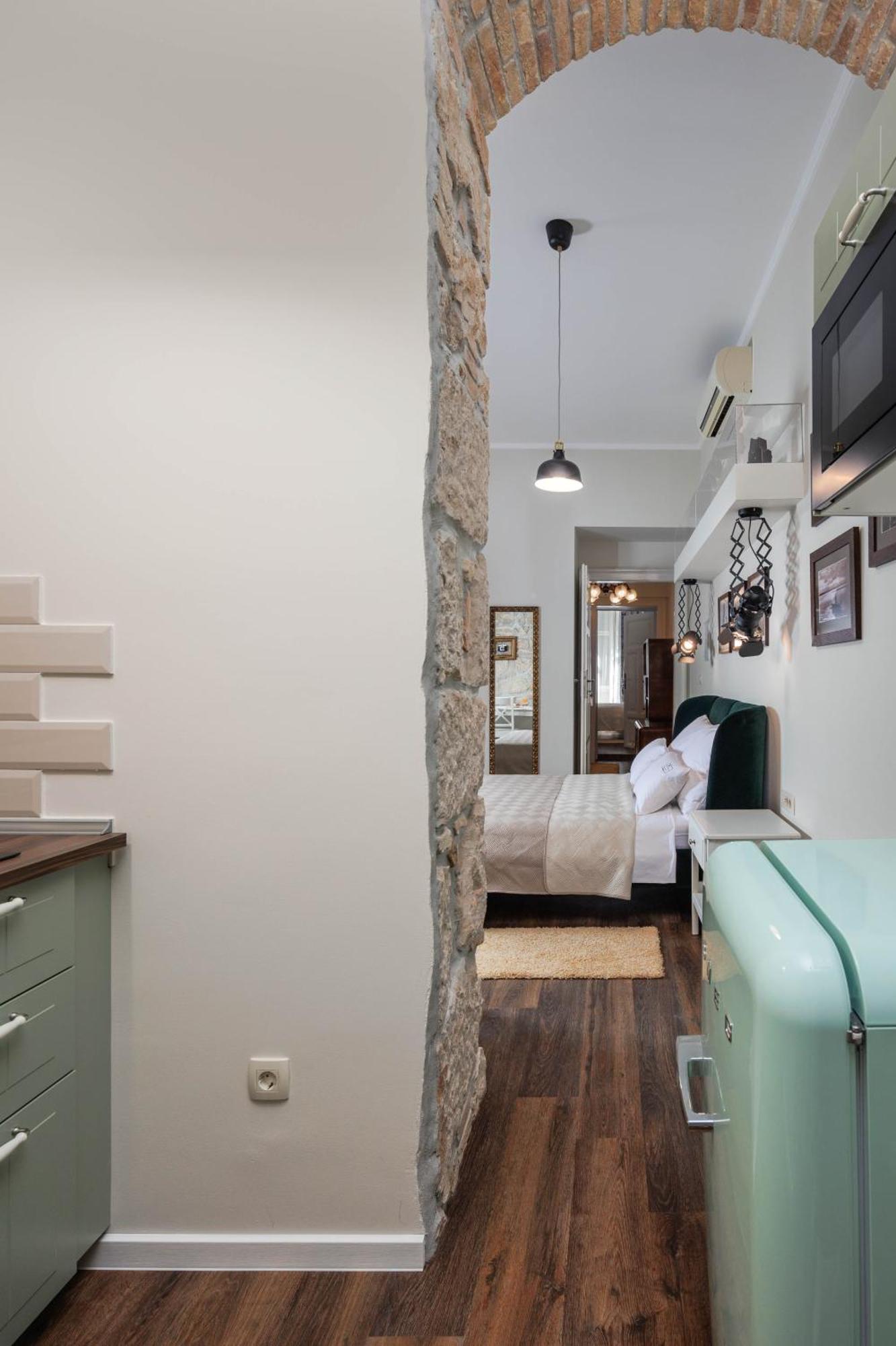 Photel Apartments Цриквениця Екстер'єр фото