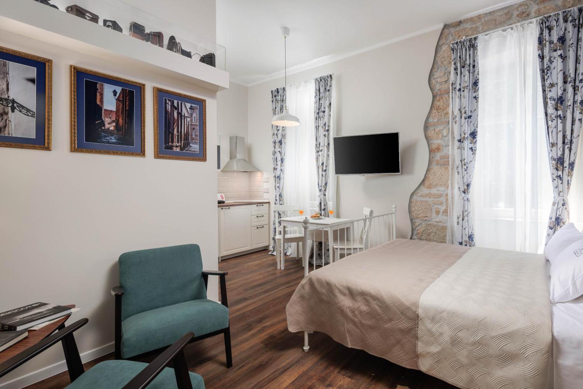 Photel Apartments Цриквениця Екстер'єр фото
